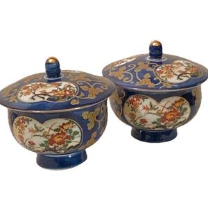 Set of 2 Japanese Arita Ware Imari Lidded Tea Cups/Bowls Japan Cobalt Blue Gold